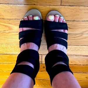 Donald J Pliner heels size 10